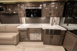 2026 Newmar Dutch Star 4369 | Thumbnail Photo 12 of 25