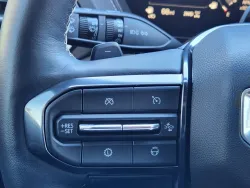 2025 GMC Yukon Denali Ultimate | Thumbnail Photo 15 of 24