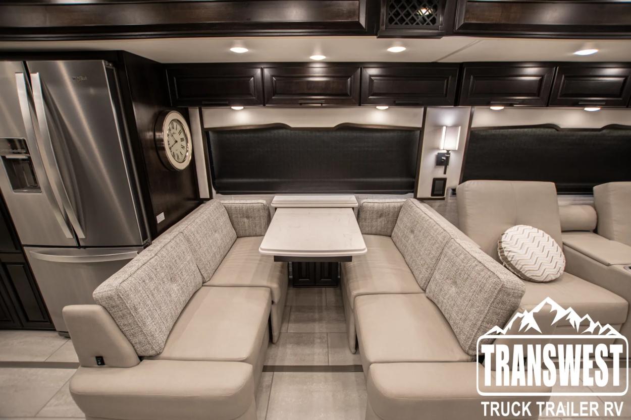 2024 Newmar London Aire 4551 | Photo 15 of 34