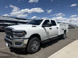 2026 RAM 2500 Tradesman | Thumbnail Photo 3 of 30