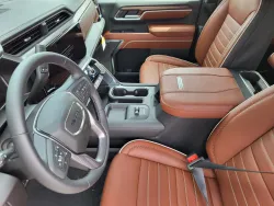 2026 GMC Sierra 2500HD Denali Ultimate | Thumbnail Photo 11 of 25