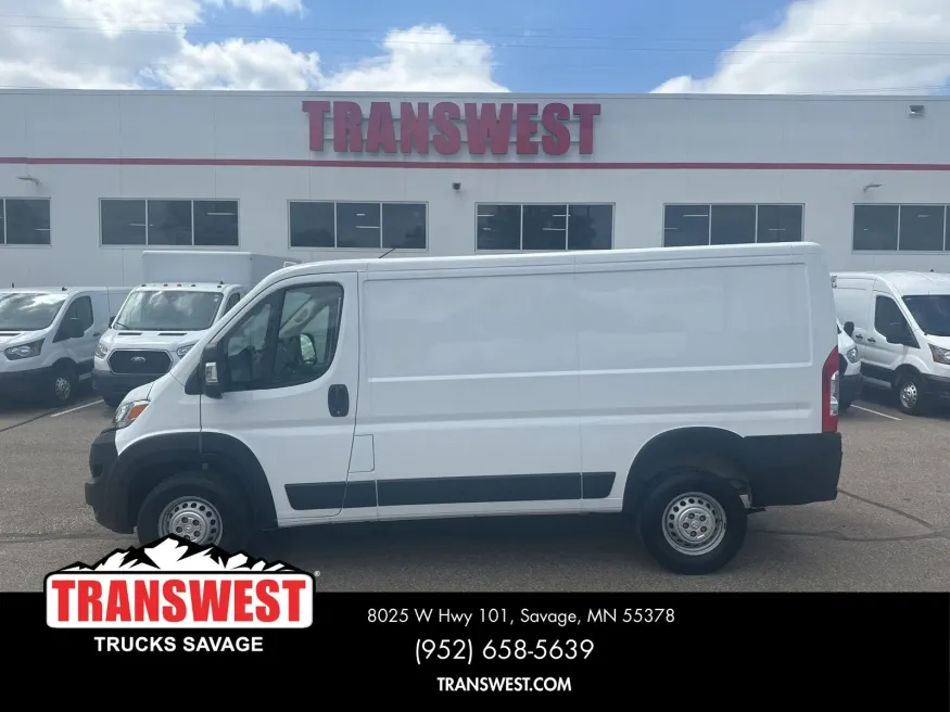 2025 RAM ProMaster 2500 Base | Photo 1 of 15