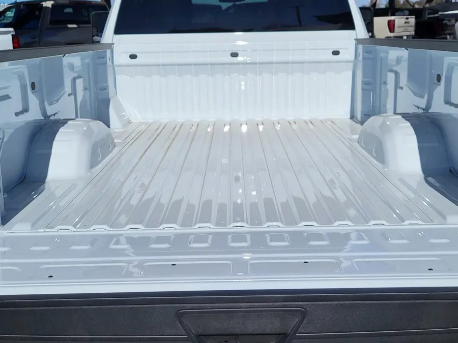 2026 GMC Sierra 2500HD Pro | Photo 23 of 24