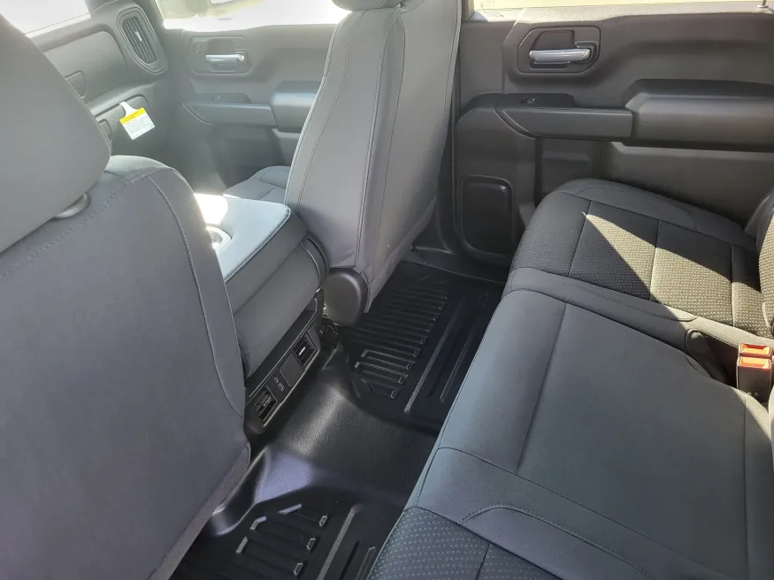 2026 GMC Sierra 2500HD Pro | Photo 27 of 30