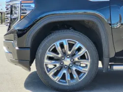 2026 GMC Sierra 1500 Denali | Thumbnail Photo 8 of 26