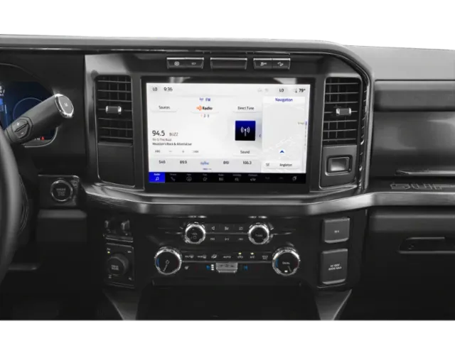 2026 Ford Super Duty F-350 | Photo 6 of 13