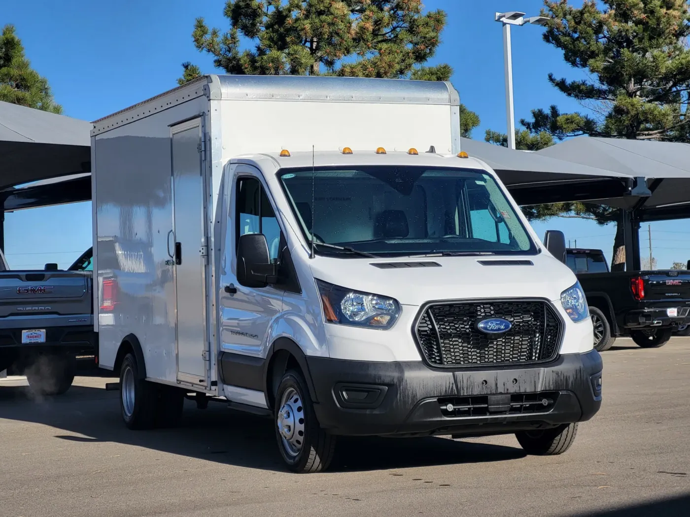 2023 Ford Transit Cutaway T350HD | Photo 2 of 25