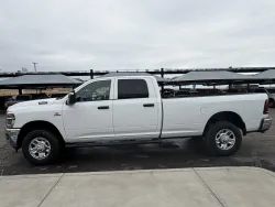 2026 RAM 3500 Tradesman | Thumbnail Photo 4 of 16