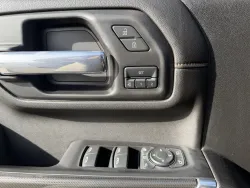 2022 GMC Sierra 2500HD AT4 | Thumbnail Photo 16 of 23