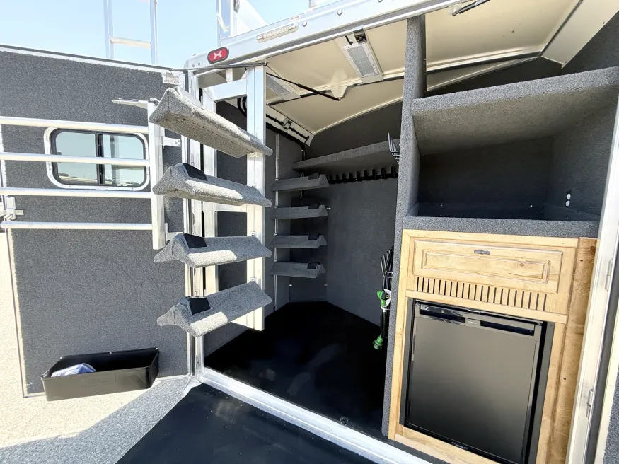 2025 Cimarron Norstar 4HLQ | Photo 21 of 30