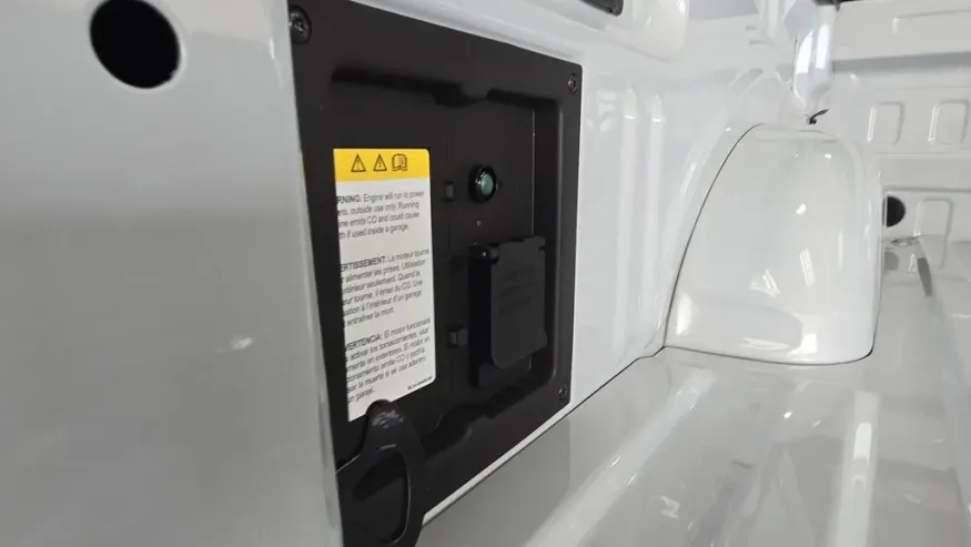 2025 Ford F-150 | Photo 9 of 26