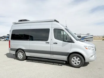 2023 Thor Tranquility 19P