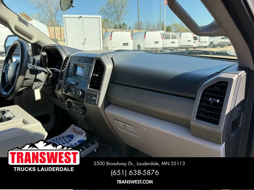 2020 Ford Super Duty F-350 XL | Photo 6 of 22