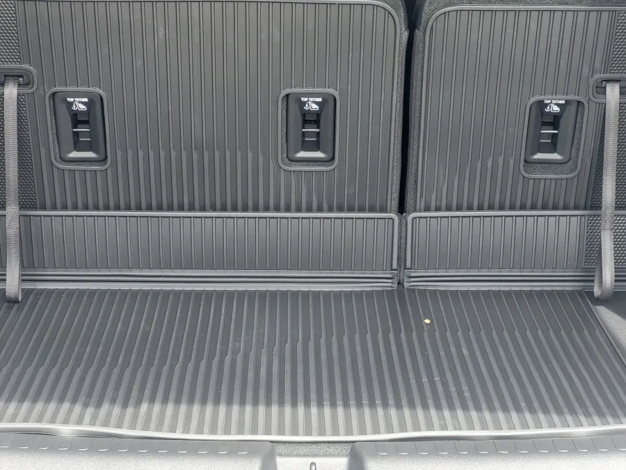 2026 GMC Acadia AWD Elevation | Photo 25 of 26