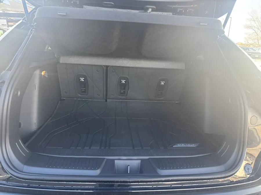 2026 Chevrolet Trax 2RS | Photo 8 of 18