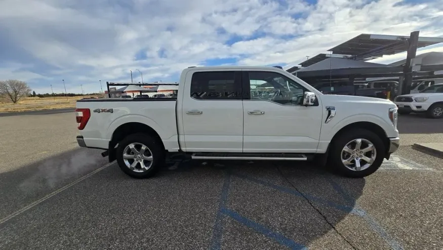 2023 Ford F-150 | Photo 4 of 33