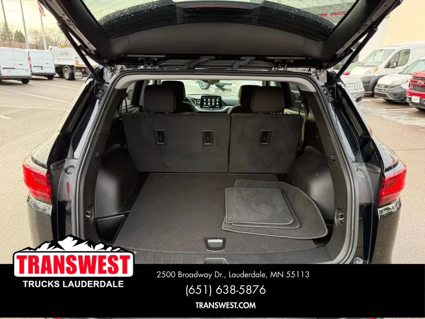 2023 Chevrolet Blazer LT | Photo 11 of 20