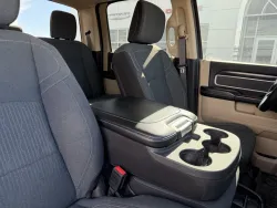 2022 RAM 2500 Big Horn | Thumbnail Photo 11 of 17