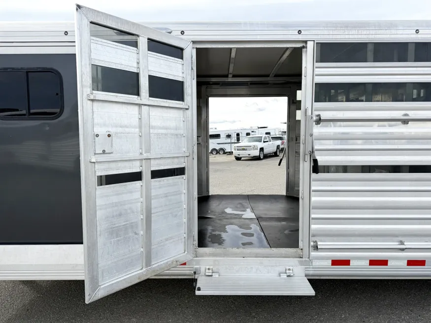 2018 Cimarron Stierwalt Signature Series Stock | Photo 17 of 23