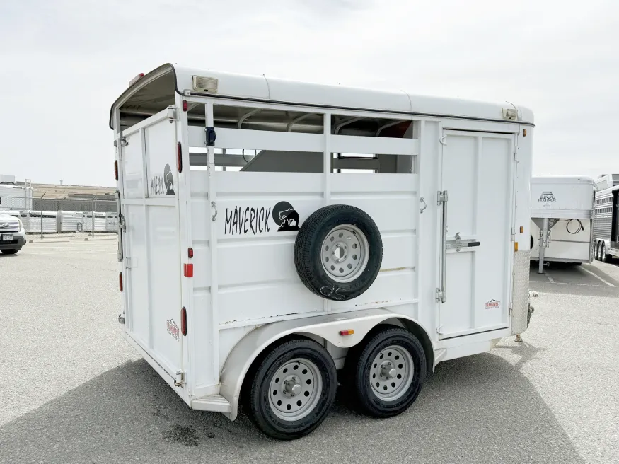 2016 Maverick 2HBP | Photo 6 of 12