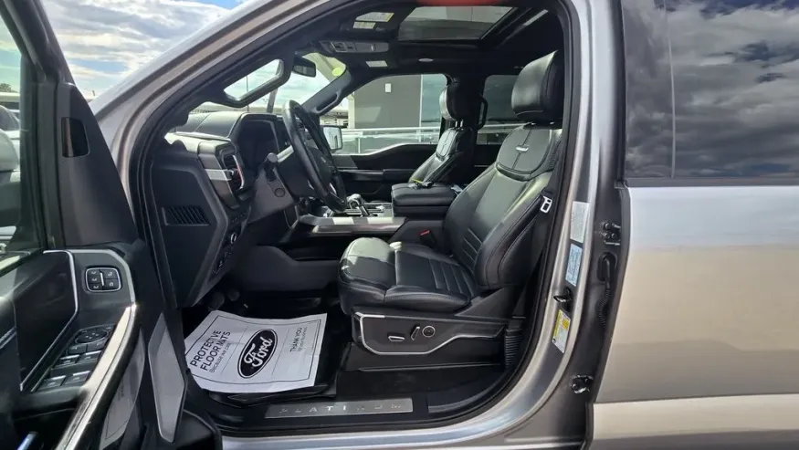 2024 Ford F-150 | Photo 17 of 28