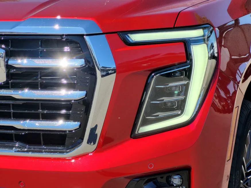 2026 GMC Yukon XL Elevation | Photo 7 of 27