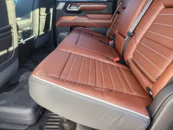 2026 GMC Sierra 3500HD Denali Ultimate | Thumbnail Photo 10 of 28