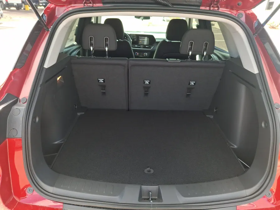 2026 Chevrolet Trailblazer LS | Photo 8 of 17