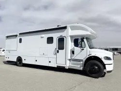 2026 Renegade Verona 36VSB | Thumbnail Photo 1 of 28