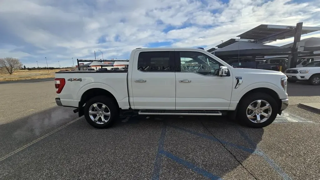 2023 Ford F-150 | Photo 4 of 33