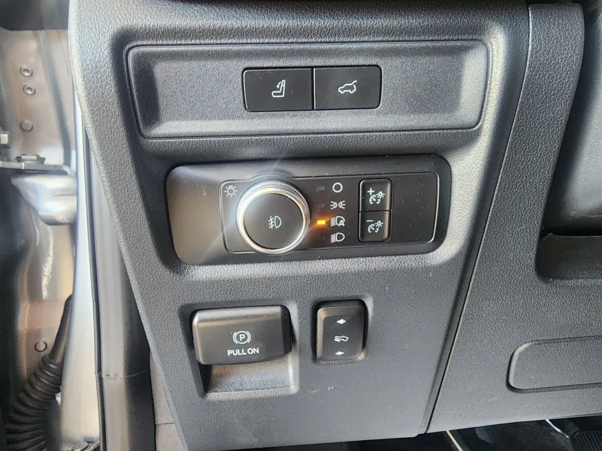 2022 Ford Expedition Max Limited | Photo 28 of 29