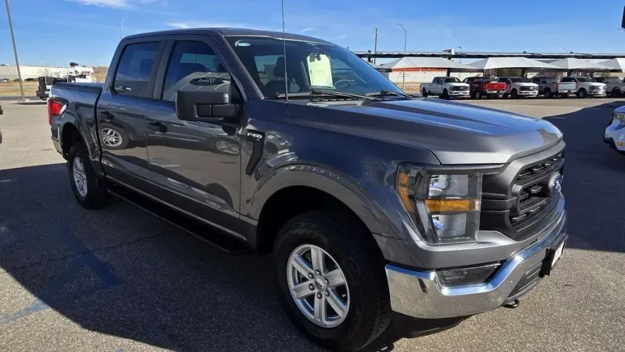 2023 Ford F-150 | Photo 4 of 29