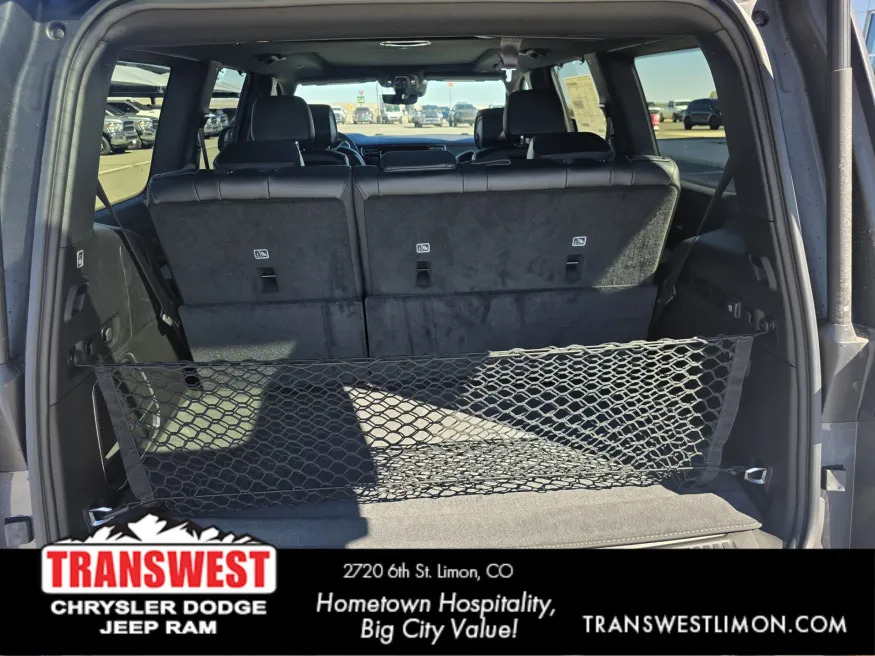 2026 Jeep Grand Wagoneer Limited Reserve | Photo 16 of 29