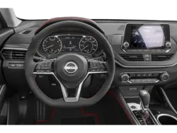 2024 Nissan Altima | Thumbnail Photo 3 of 12