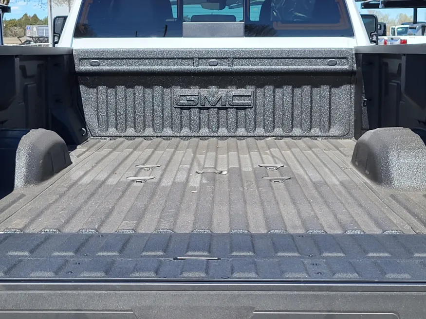 2026 GMC Sierra 3500HD Denali | Photo 24 of 25