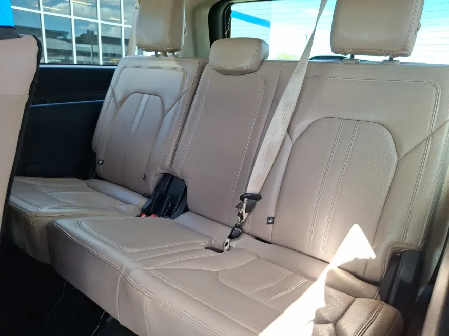 2024 Ford Expedition Max Limited | Photo 11 of 24