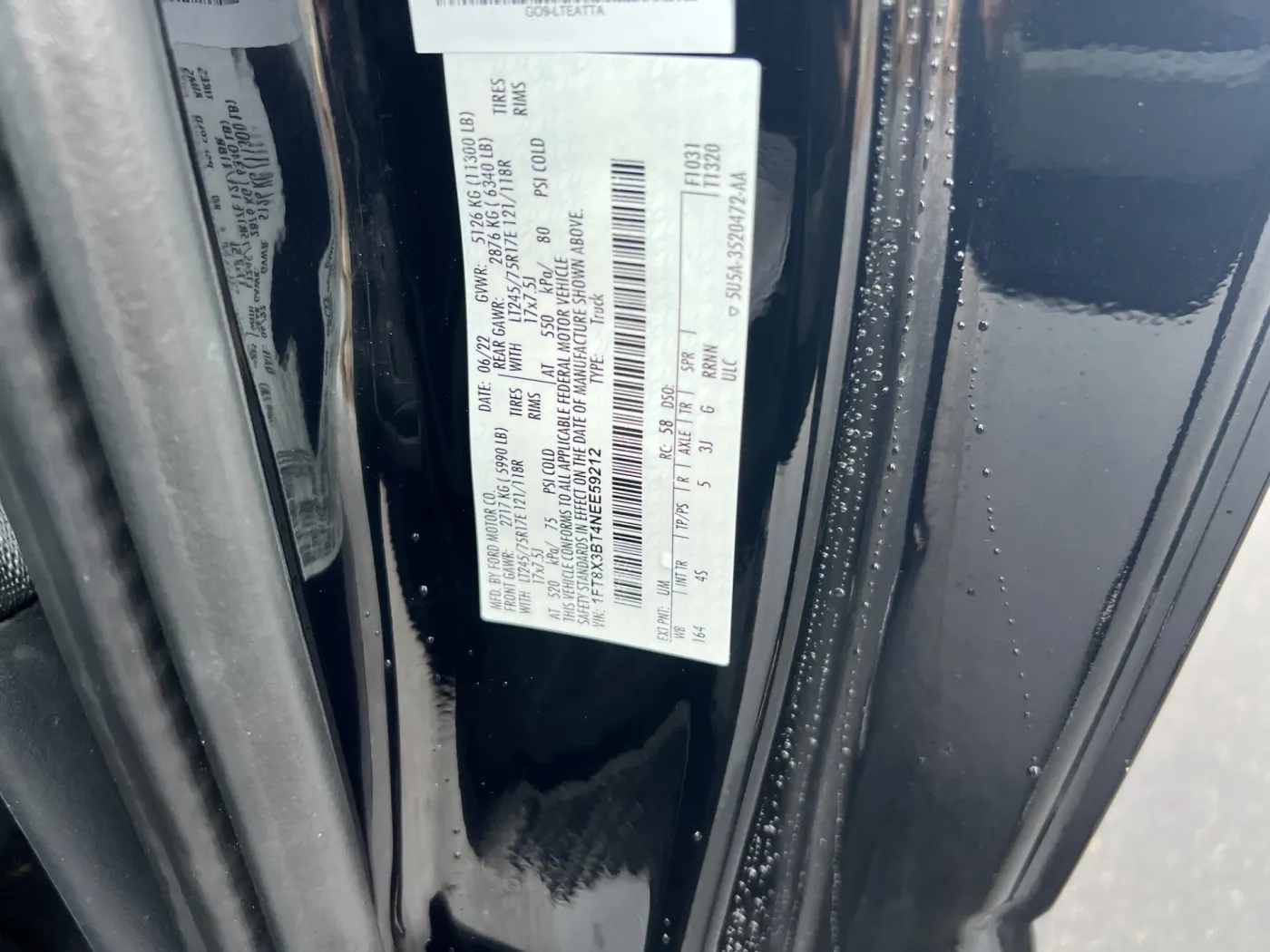 2022 Ford F-350 | Photo 5 of 15