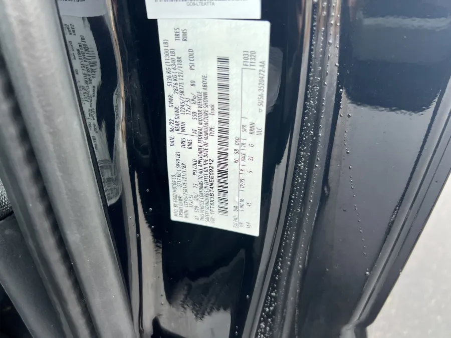 2022 Ford F-350 | Photo 5 of 15