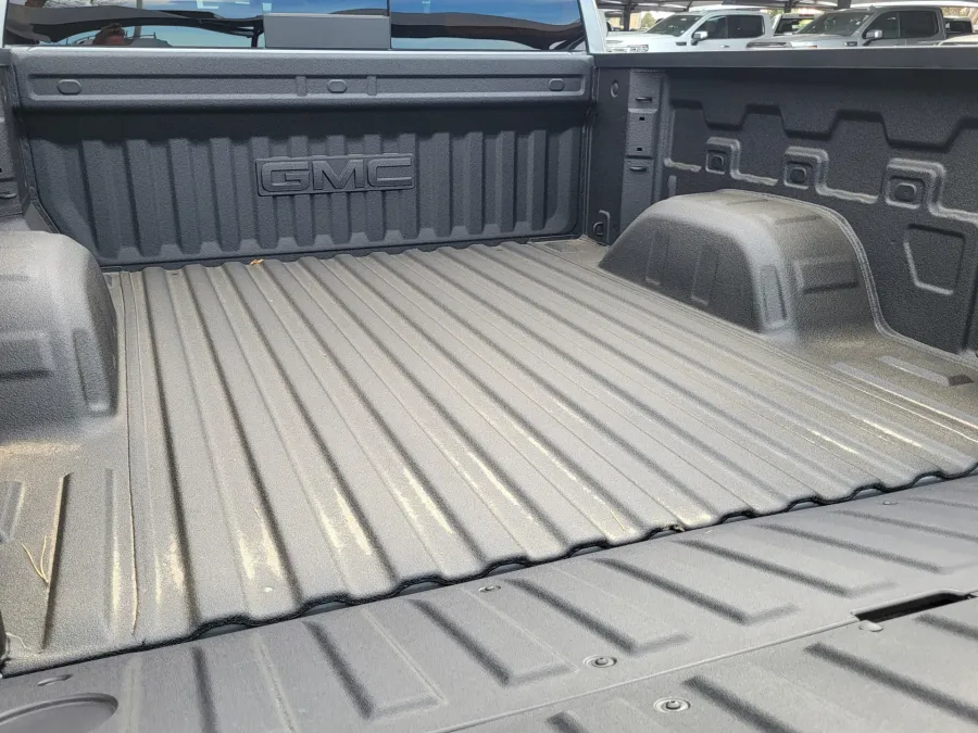 2026 GMC Sierra 1500 Elevation | Photo 22 of 24