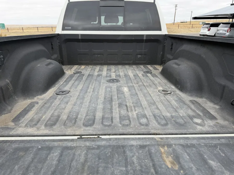 2022 RAM 3500 Longhorn | Photo 7 of 23