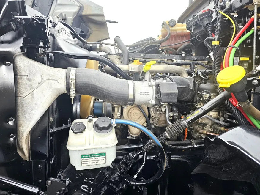 2018 Western Star 4700SF | Photo 10 of 17