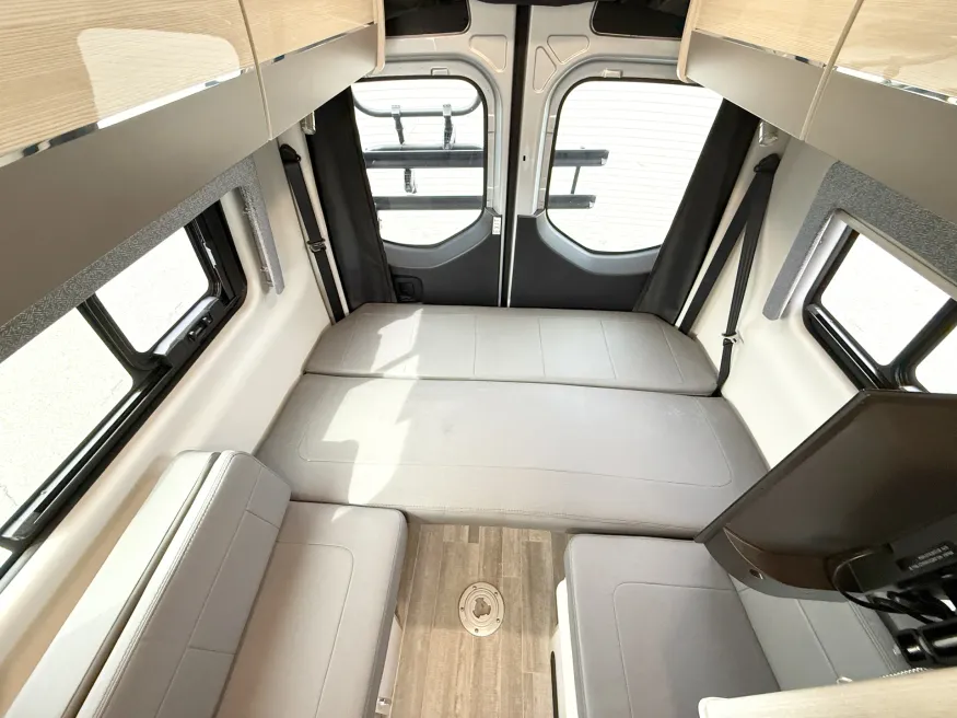 2023 Thor Tranquility 19P | Photo 11 of 16