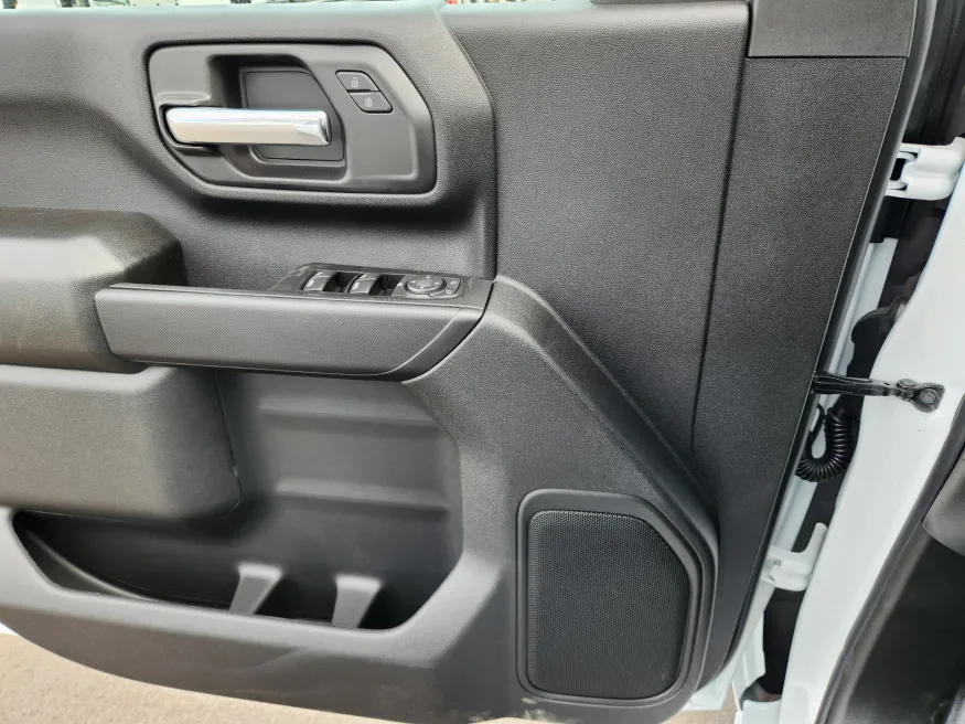 2026 GMC Sierra 2500HD Pro | Photo 15 of 23