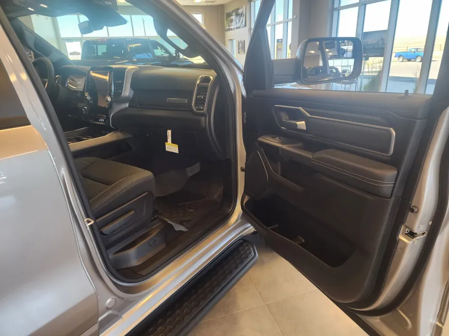 2026 RAM 1500 Big Horn | Photo 17 of 25