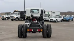 2025 Isuzu FVR | Thumbnail Photo 4 of 17