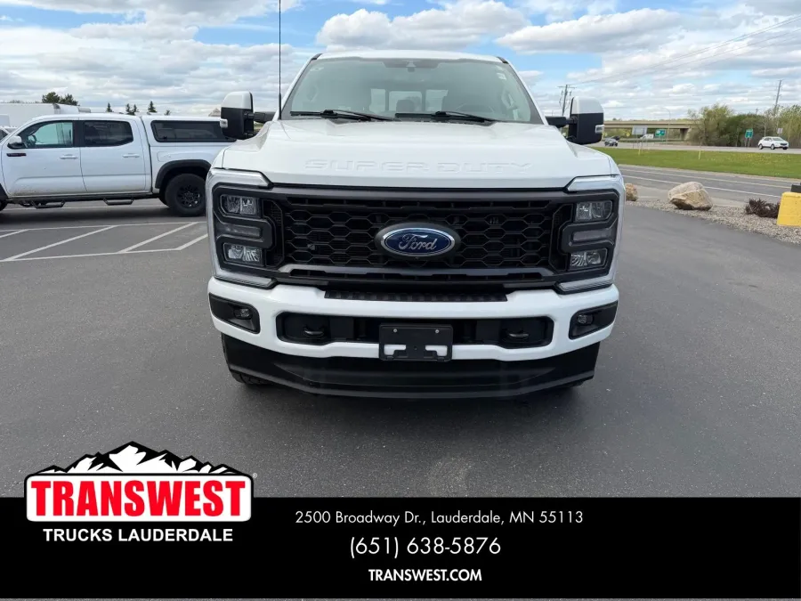 2023 Ford F-350 | Photo 7 of 23
