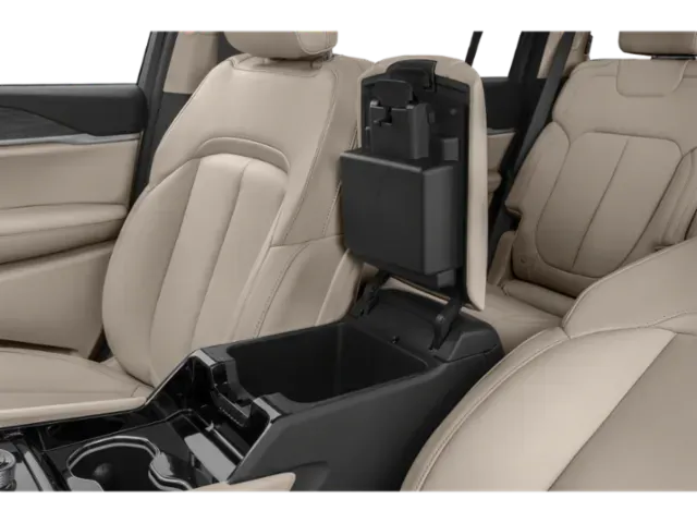 2022 Jeep Grand Cherokee L | Photo 10 of 13