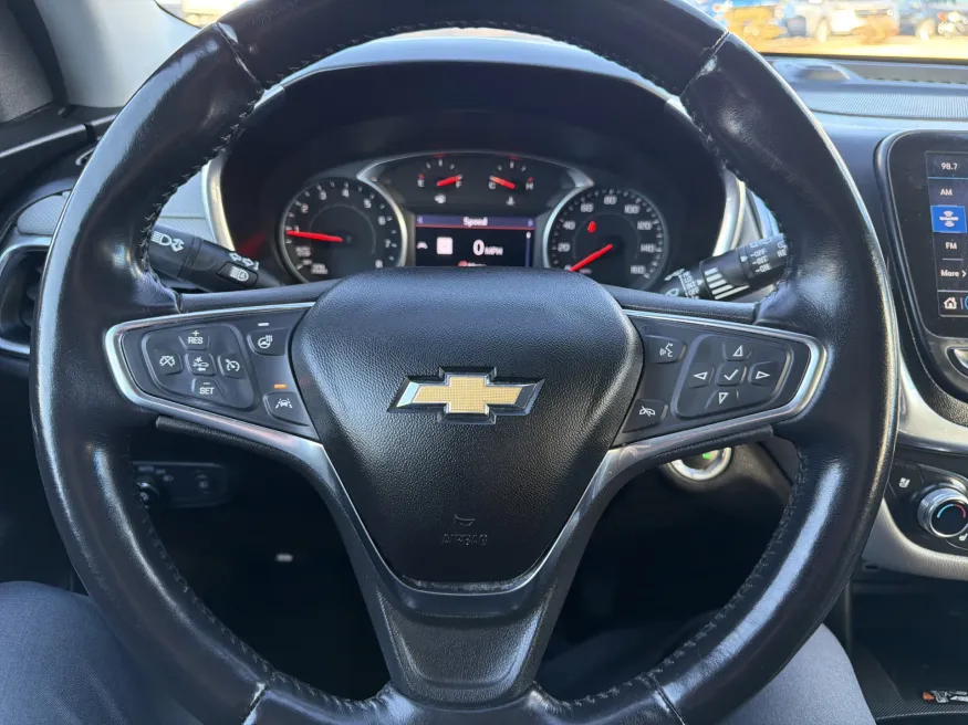 2020 Chevrolet Equinox Premier | Photo 20 of 22