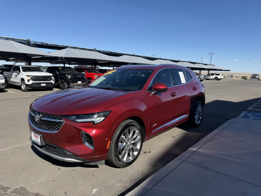 2023 Buick Envision Avenir | Photo 3 of 19