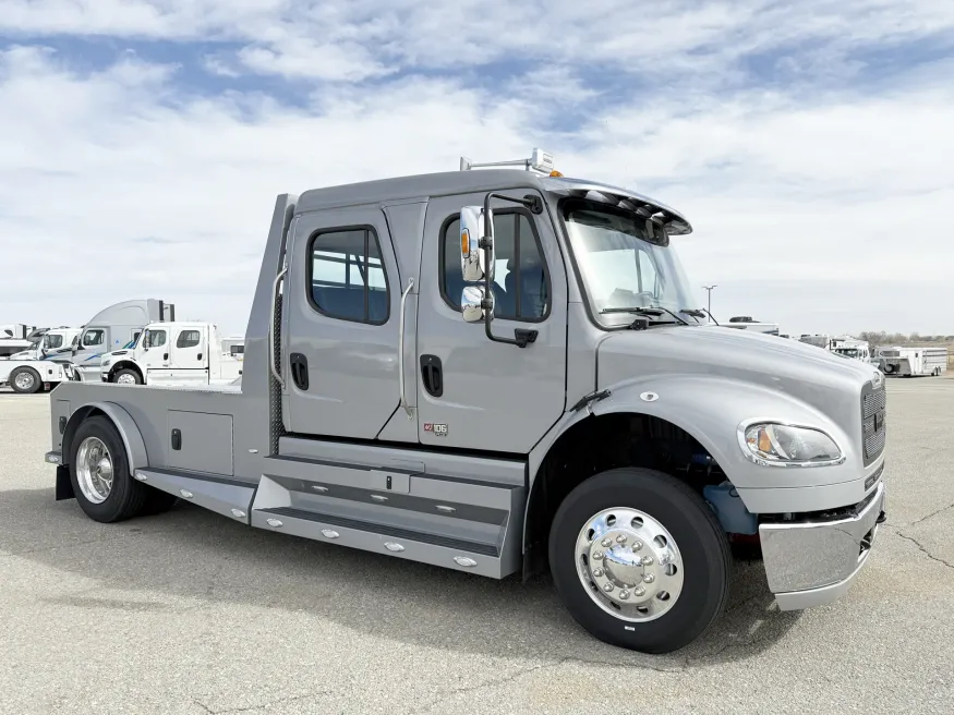 2024 Freightliner M2 106 Plus Summit Hauler | Photo 23 of 23